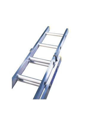 Double Extension Ladder 2.92m - 4.88m is made from high grade aluminium 
