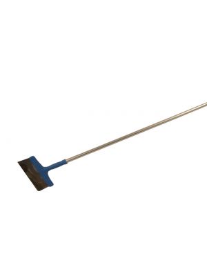 Long Handled scrapper is made from metal 