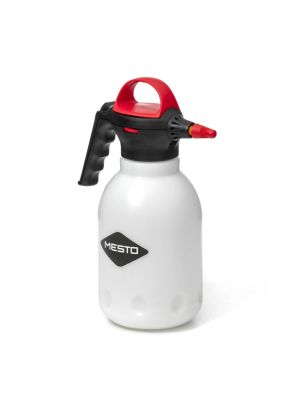 Mesto Pump Spray Bottle is an easy-to-use sprayer, capable of holding up to 1.5 litres 